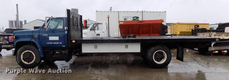 image for item DB8625 1977 Chevrolet C65 flatbed truck