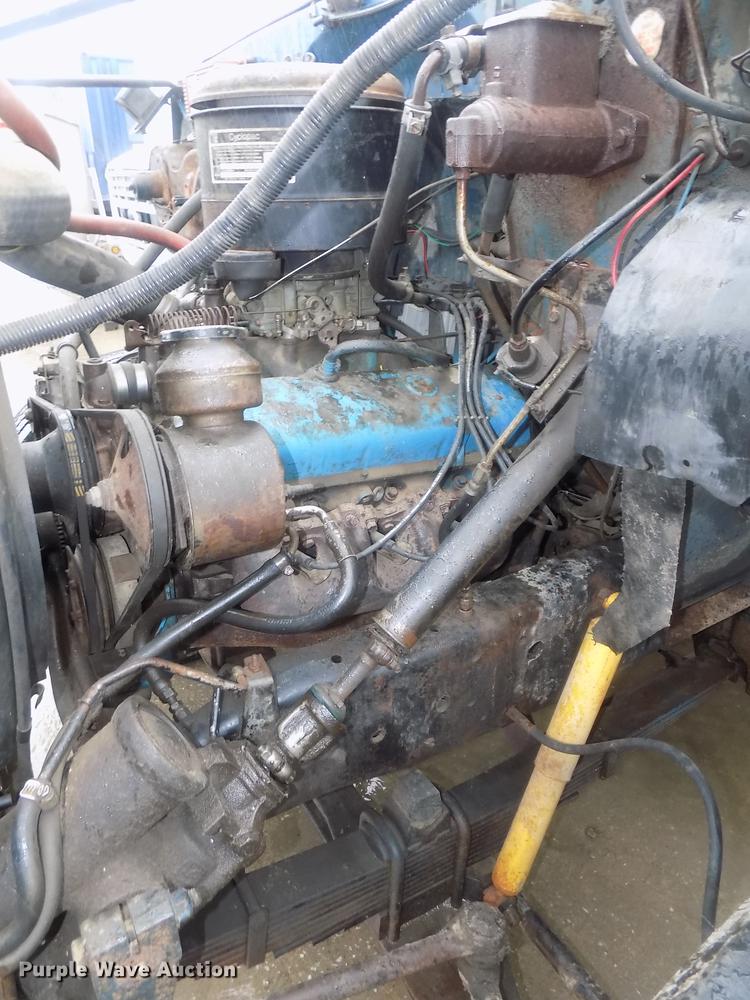 image for item DB8625 1977 Chevrolet C65 flatbed truck