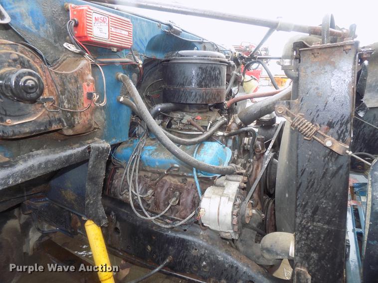 image for item DB8625 1977 Chevrolet C65 flatbed truck