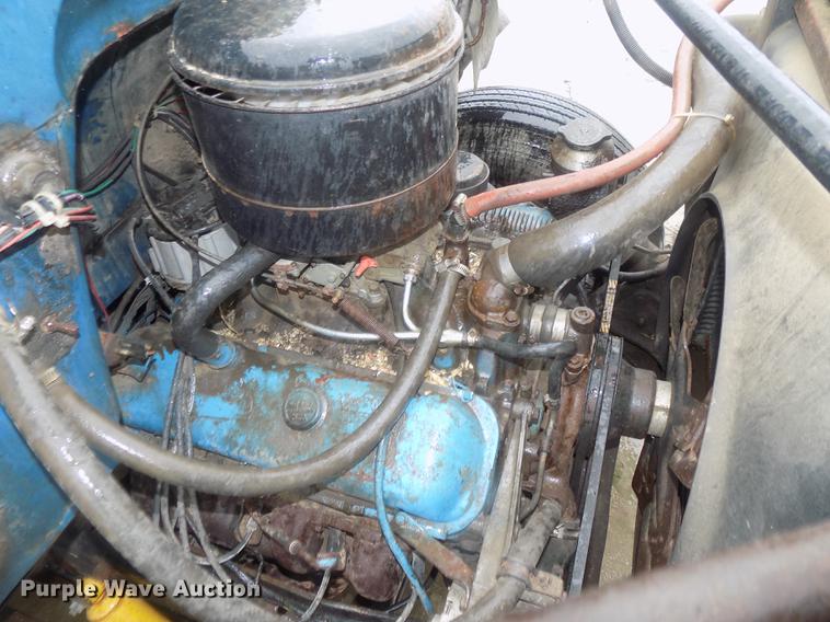 image for item DB8625 1977 Chevrolet C65 flatbed truck