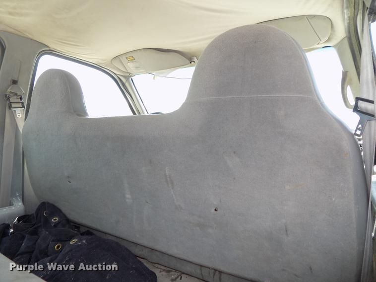 image for item DB8635 1999 Ford F450 Super Duty Crew Cab dump truck