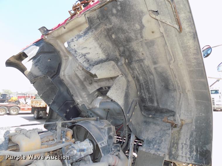 image for item DB8636 1997 GMC T7500 street sweeper