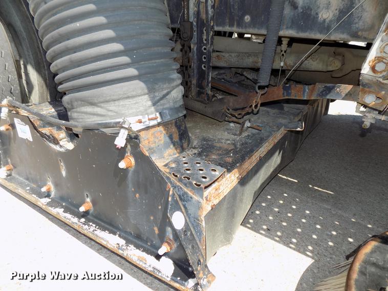 image for item DB8636 1997 GMC T7500 street sweeper