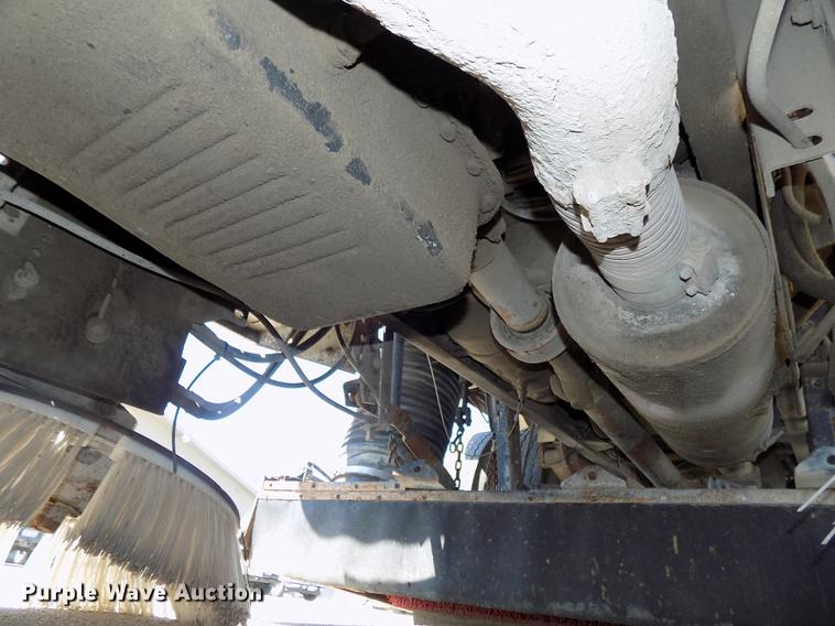 image for item DB8636 1997 GMC T7500 street sweeper