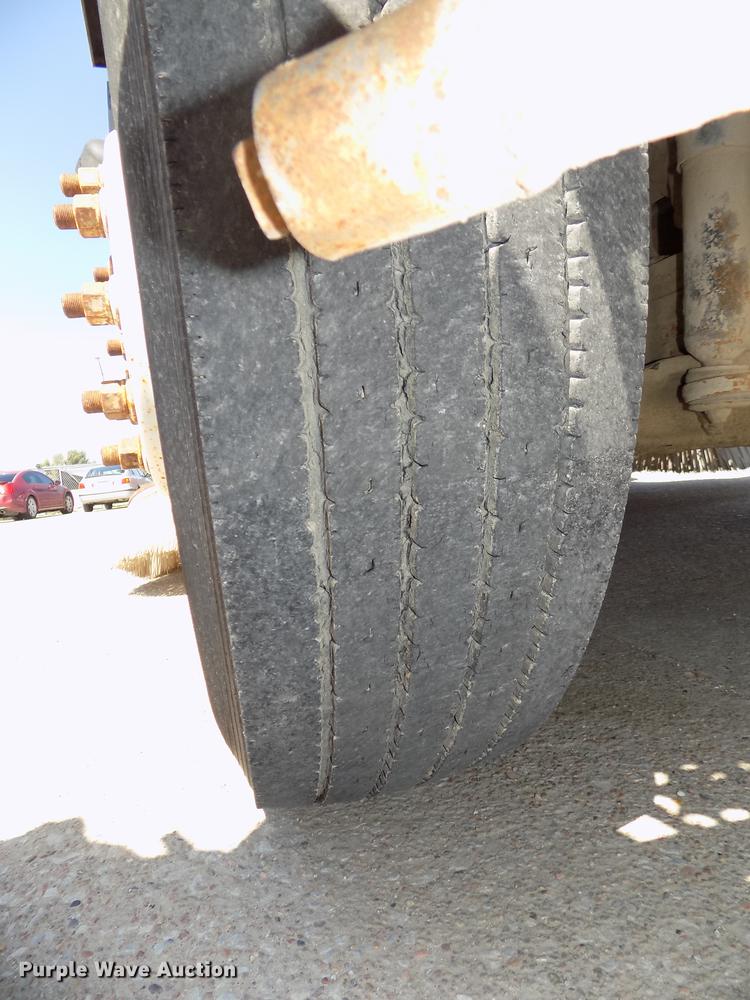 image for item DB8636 1997 GMC T7500 street sweeper