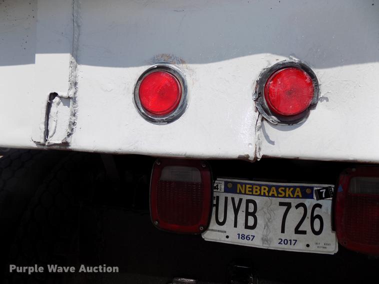 image for item DB8638 1991 Ford LT8000 dump truck