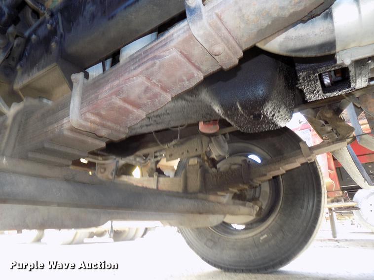 image for item DB8638 1991 Ford LT8000 dump truck