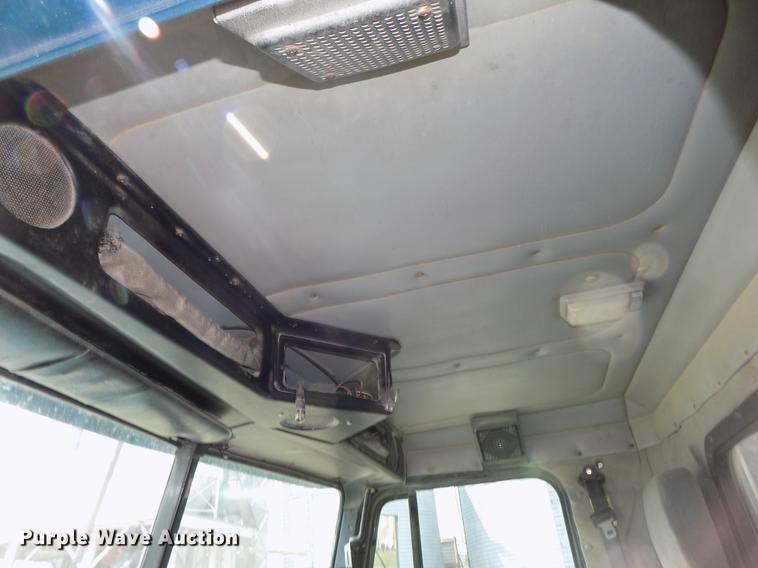 image for item DB8640 1997 Freightliner FLD 120 Classic XL dump truck