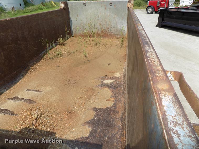 image for item DB8640 1997 Freightliner FLD 120 Classic XL dump truck