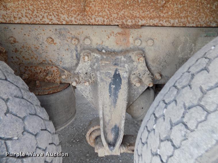 image for item DB8640 1997 Freightliner FLD 120 Classic XL dump truck