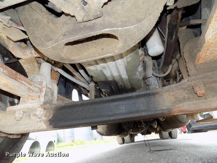 image for item DB8640 1997 Freightliner FLD 120 Classic XL dump truck