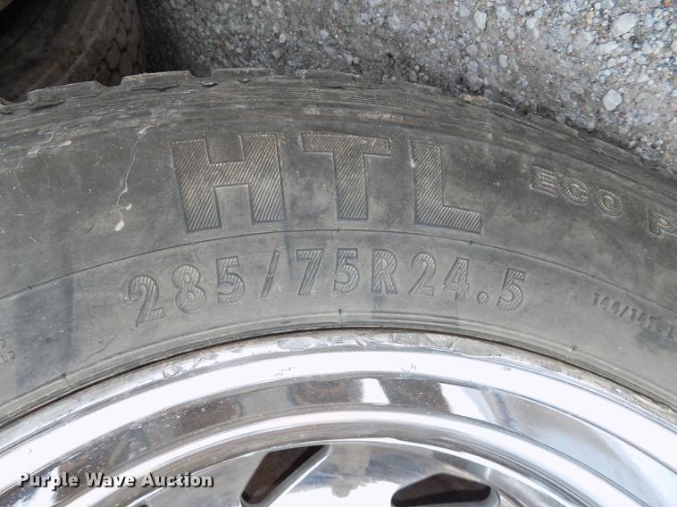 image for item DB8640 1997 Freightliner FLD 120 Classic XL dump truck