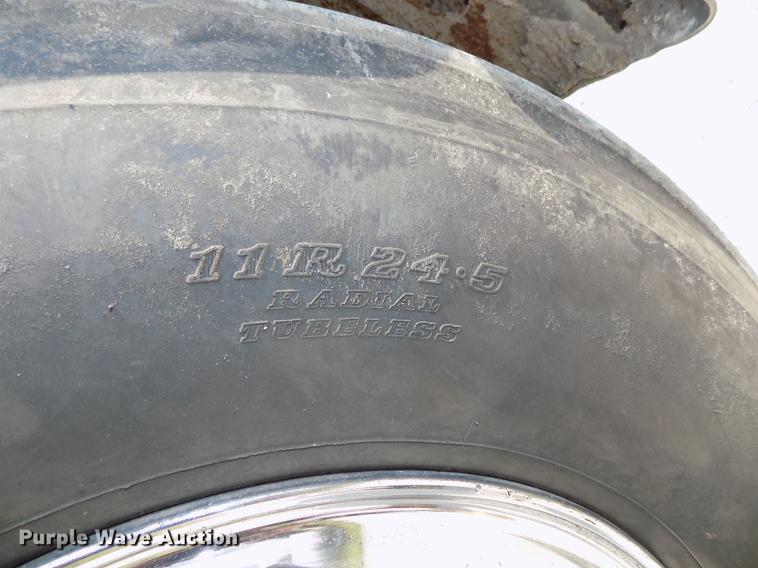 image for item DB8640 1997 Freightliner FLD 120 Classic XL dump truck