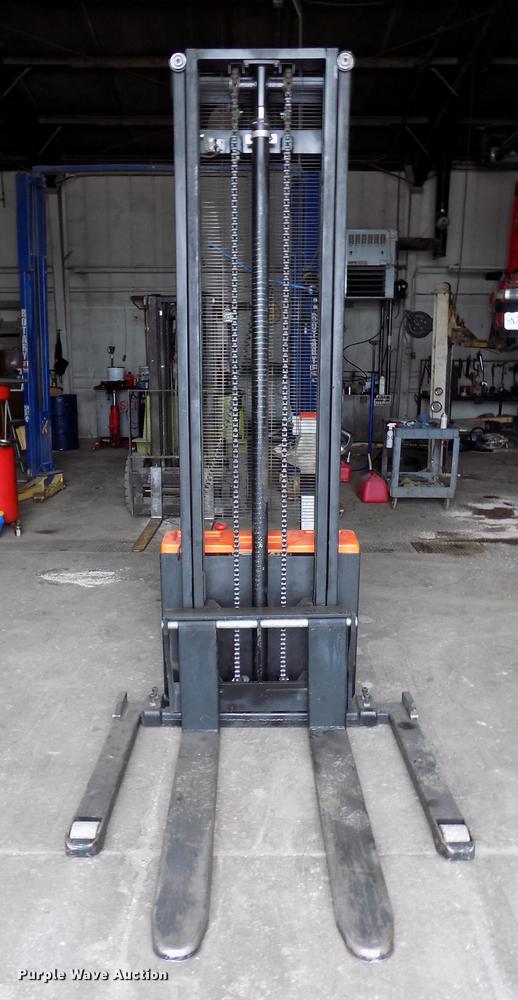 image for item DB8644 2008 Presto PPS2200-150AS forklift