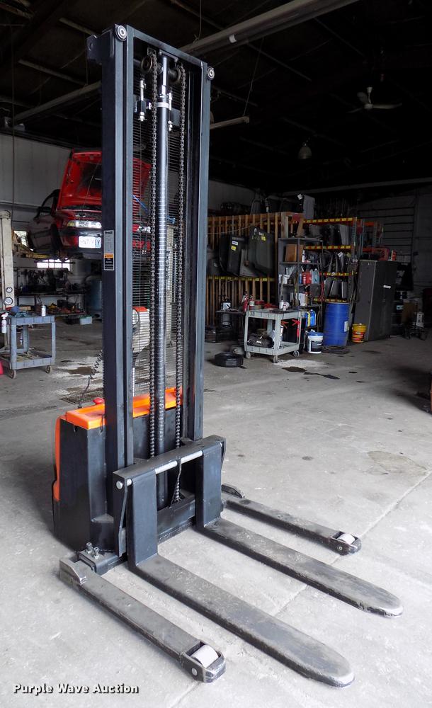 image for item DB8644 2008 Presto PPS2200-150AS forklift