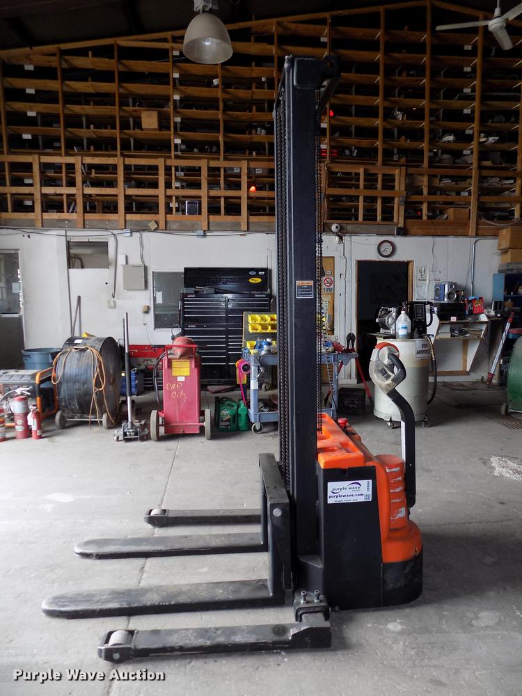 image for item DB8644 2008 Presto PPS2200-150AS forklift