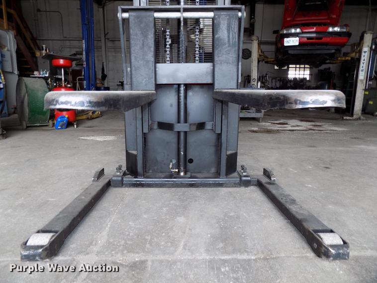 image for item DB8644 2008 Presto PPS2200-150AS forklift