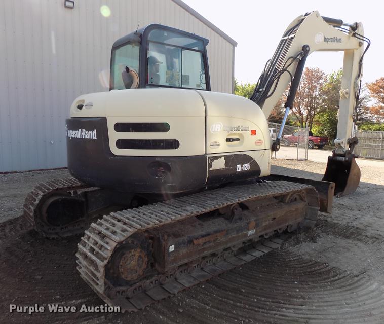 image for item DB8650 2005 Ingersoll Rand ZX-125 excavator