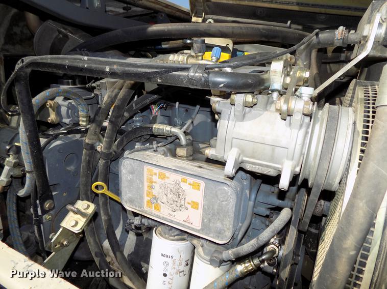 image for item DB8650 2005 Ingersoll Rand ZX-125 excavator