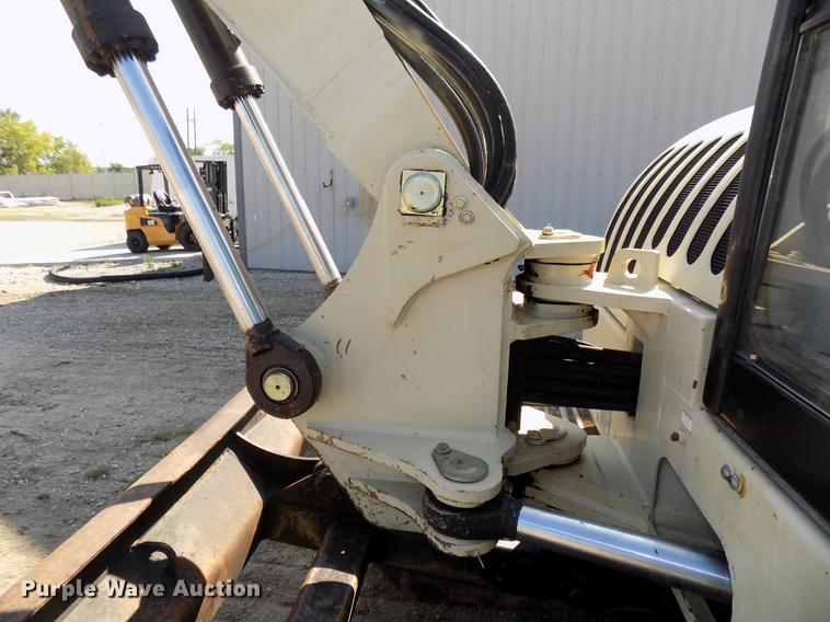 image for item DB8650 2005 Ingersoll Rand ZX-125 excavator