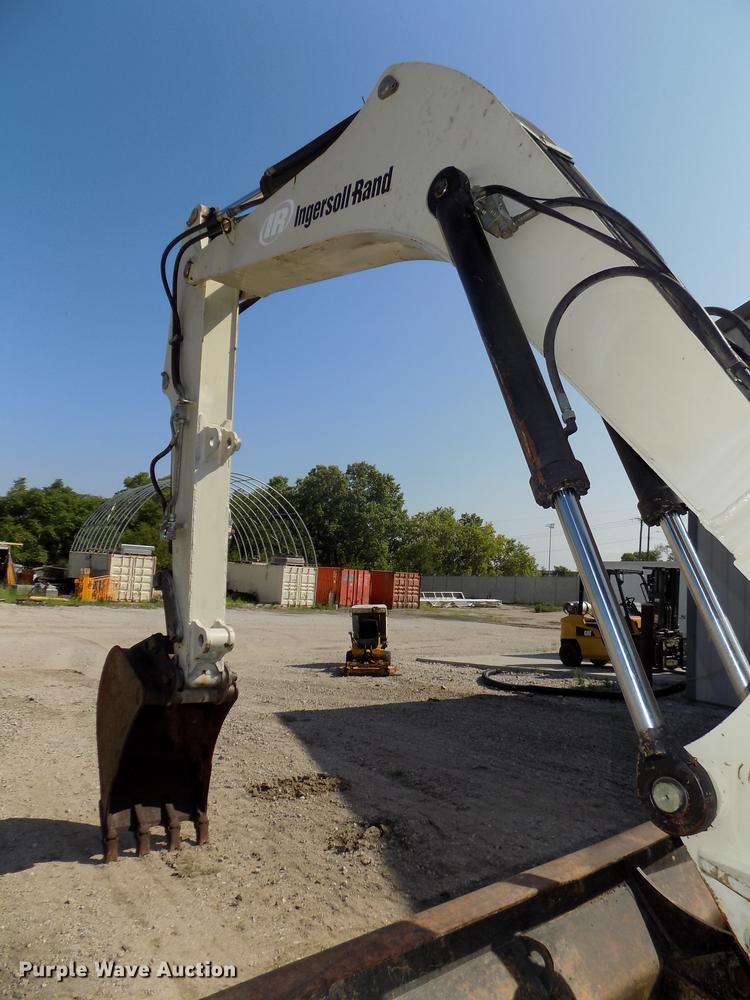 image for item DB8650 2005 Ingersoll Rand ZX-125 excavator