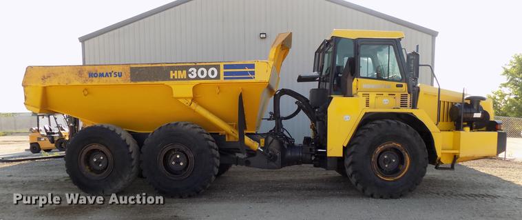 image for item DB8651 2003 Komatsu HM300-1 haul truck