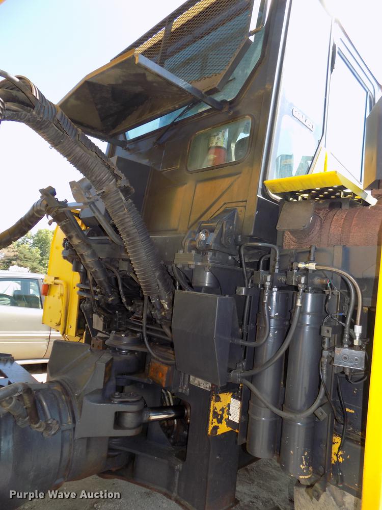 image for item DB8651 2003 Komatsu HM300-1 haul truck