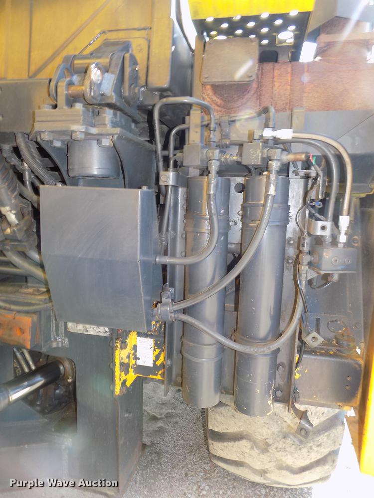 image for item DB8651 2003 Komatsu HM300-1 haul truck