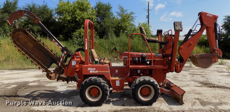 image for item DB8653 2000 Ditch Witch 5700 trencher