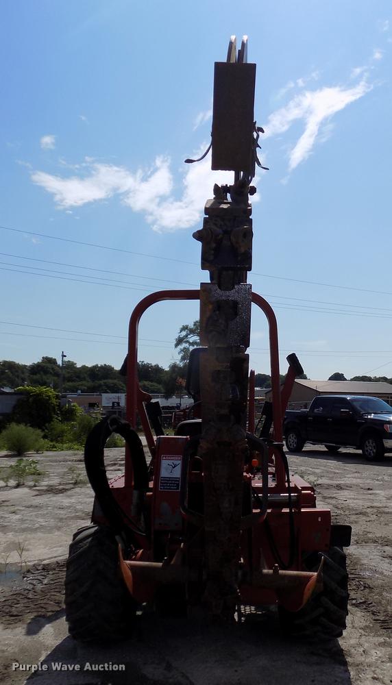 image for item DB8653 2000 Ditch Witch 5700 trencher