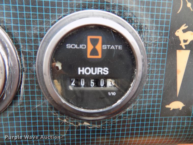 image for item DB8653 2000 Ditch Witch 5700 trencher