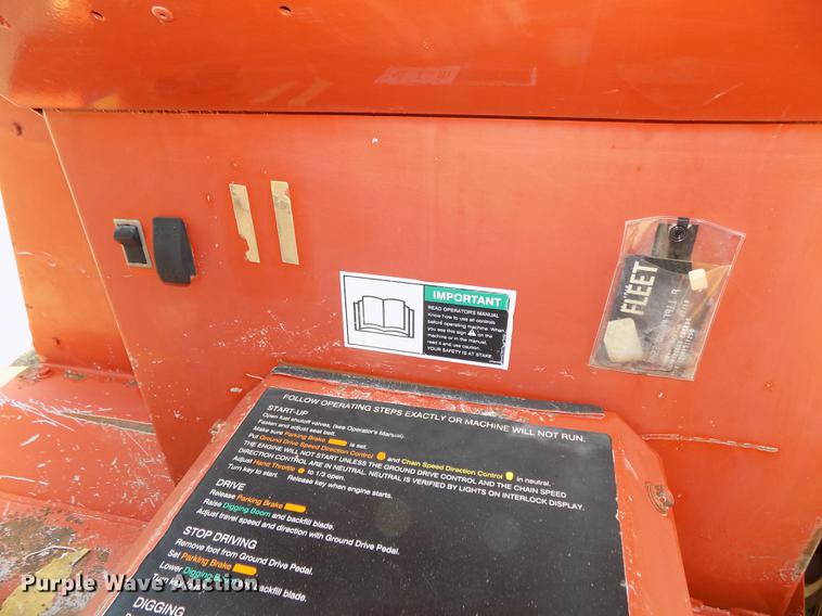 image for item DB8653 2000 Ditch Witch 5700 trencher