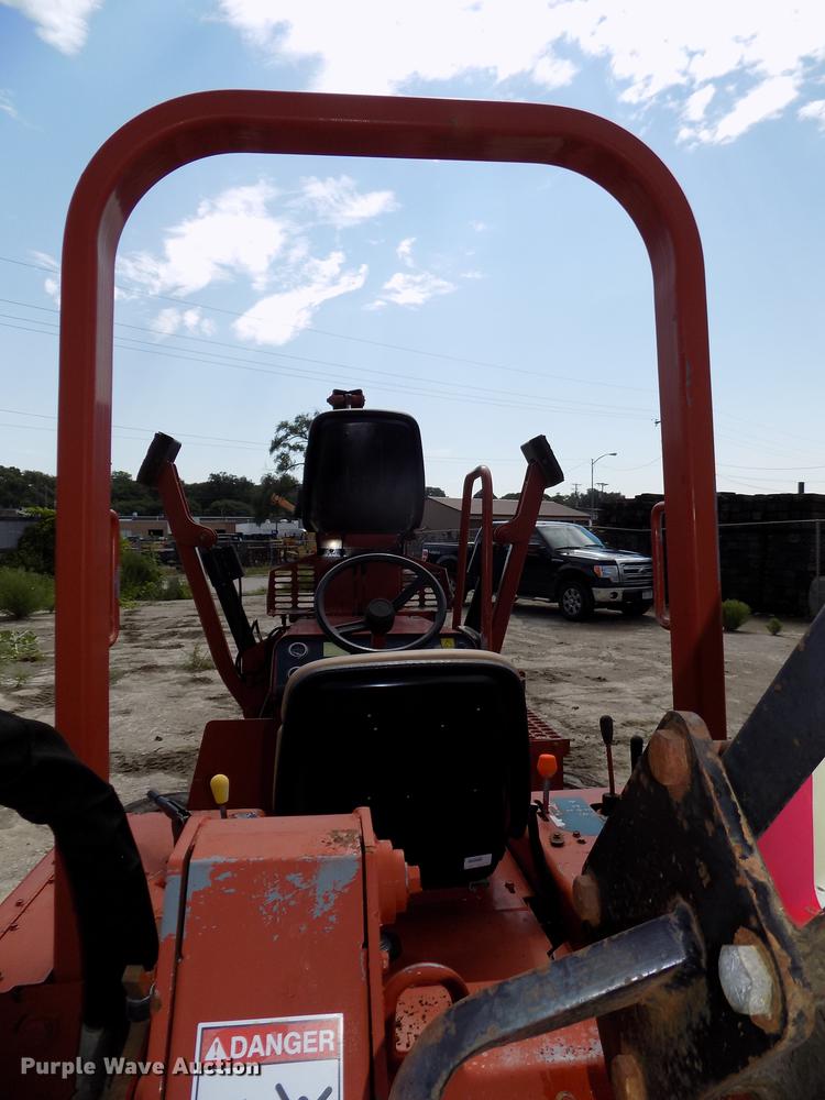 image for item DB8653 2000 Ditch Witch 5700 trencher