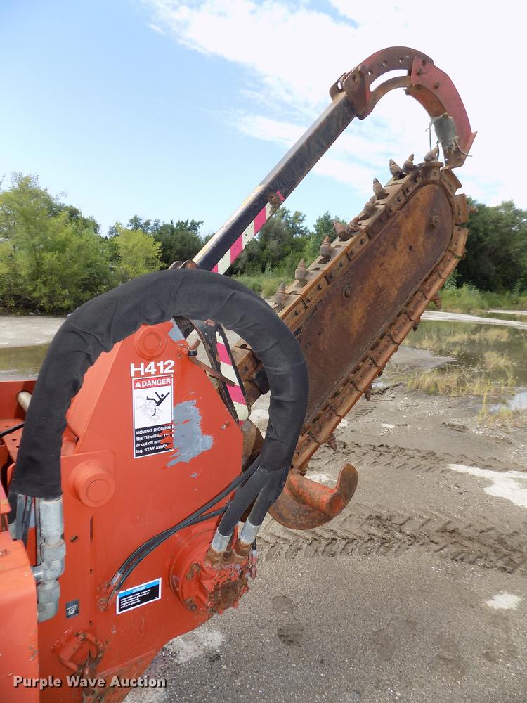 image for item DB8653 2000 Ditch Witch 5700 trencher