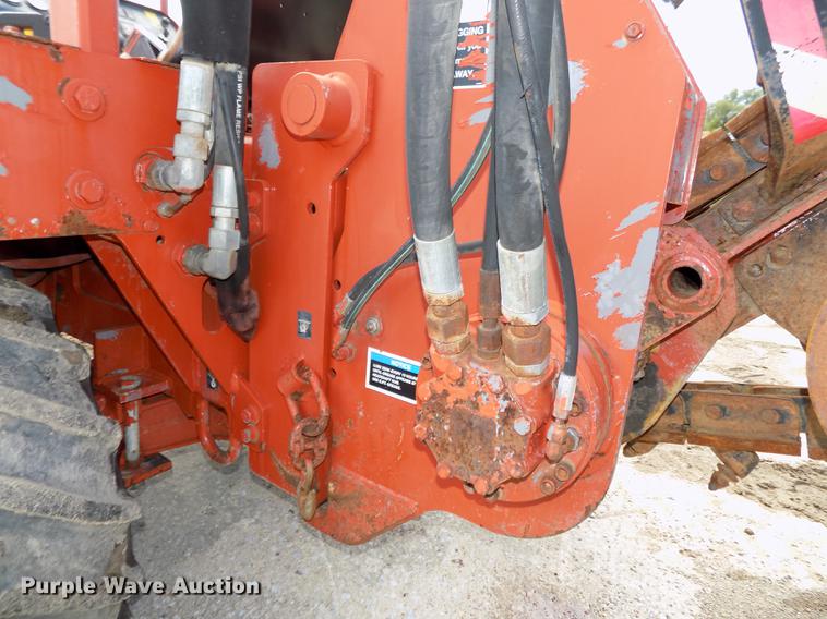 image for item DB8653 2000 Ditch Witch 5700 trencher