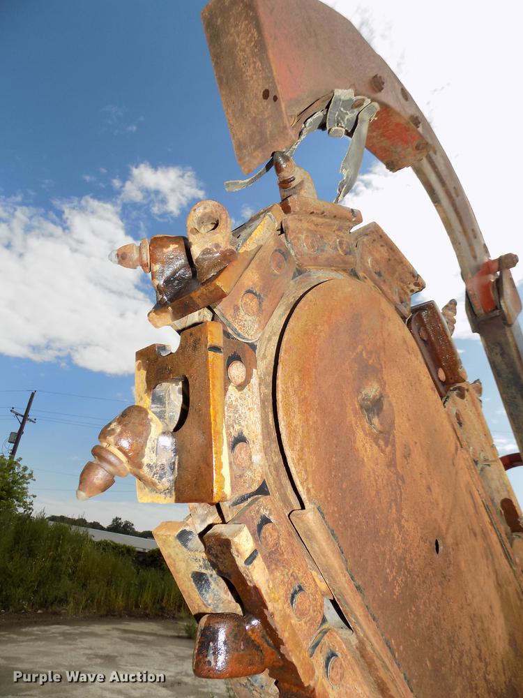 image for item DB8653 2000 Ditch Witch 5700 trencher