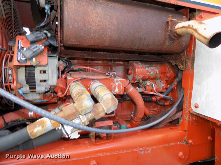 image for item DB8653 2000 Ditch Witch 5700 trencher