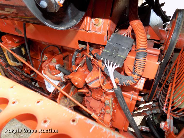 image for item DB8653 2000 Ditch Witch 5700 trencher