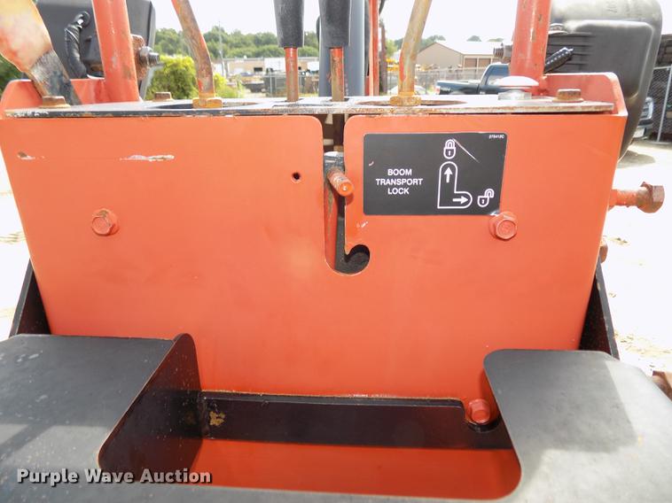 image for item DB8653 2000 Ditch Witch 5700 trencher