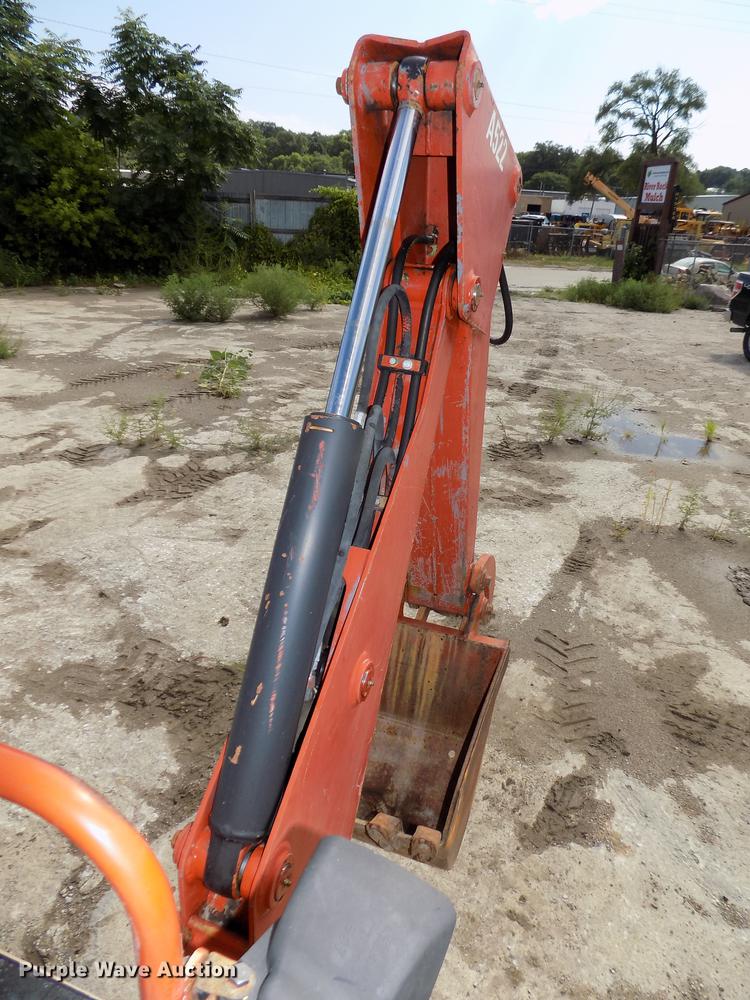 image for item DB8653 2000 Ditch Witch 5700 trencher