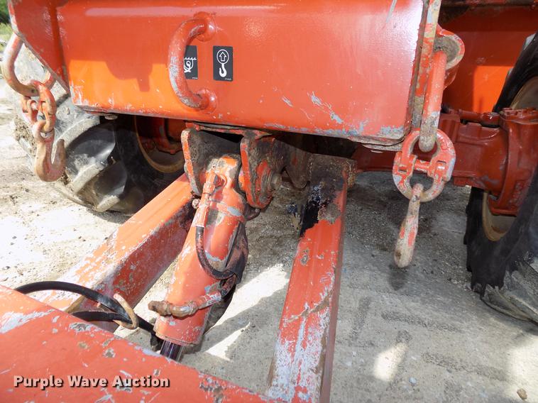 image for item DB8653 2000 Ditch Witch 5700 trencher