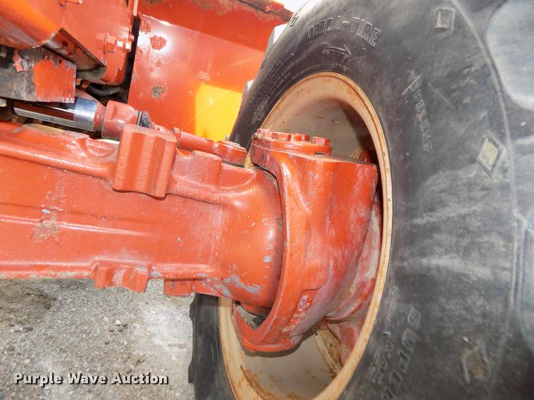 image for item DB8653 2000 Ditch Witch 5700 trencher