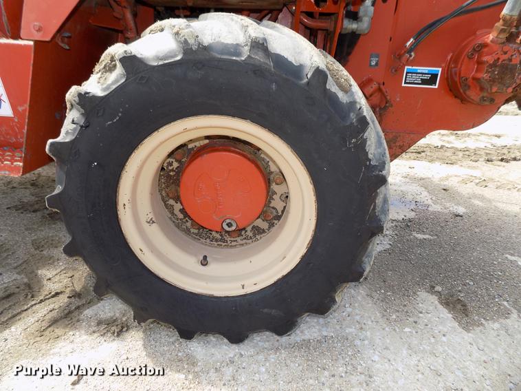 image for item DB8653 2000 Ditch Witch 5700 trencher