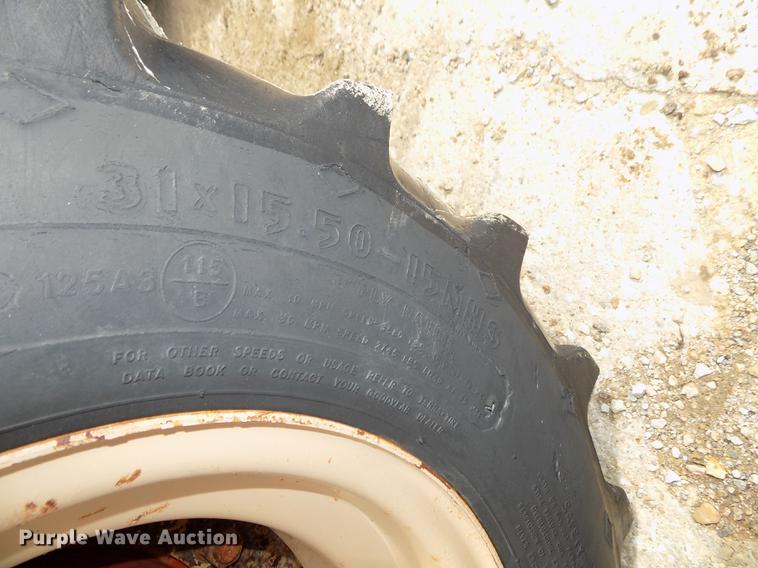 image for item DB8653 2000 Ditch Witch 5700 trencher