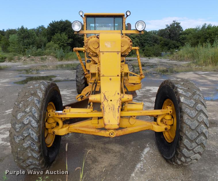 image for item DB8654 1969 Caterpillar 12F rigid frame motor grader