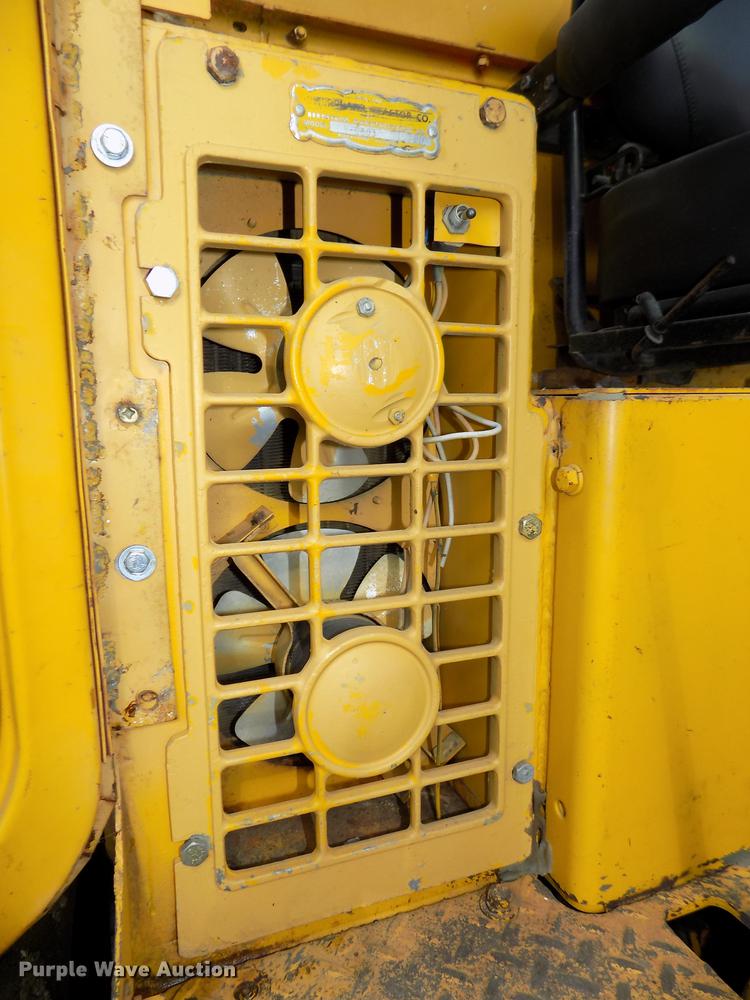 image for item DB8654 1969 Caterpillar 12F rigid frame motor grader