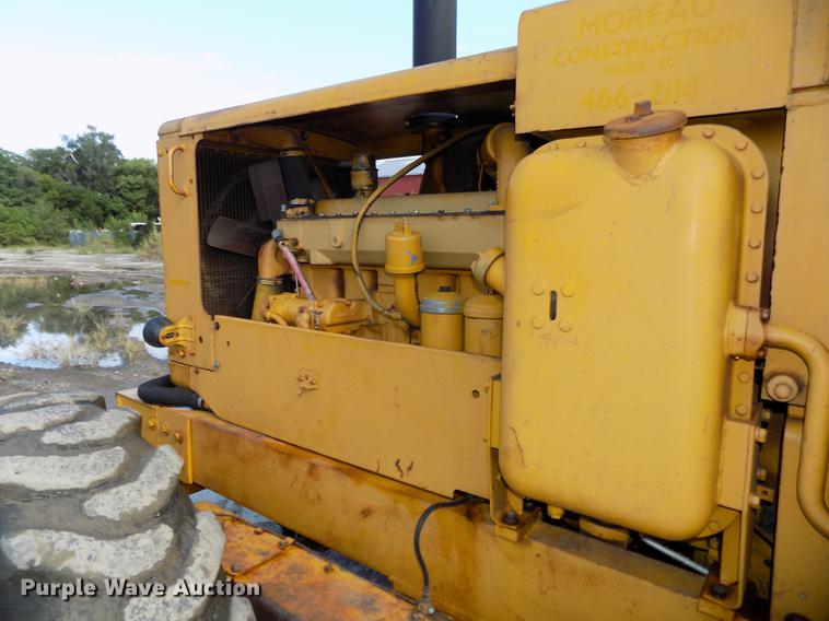 image for item DB8654 1969 Caterpillar 12F rigid frame motor grader