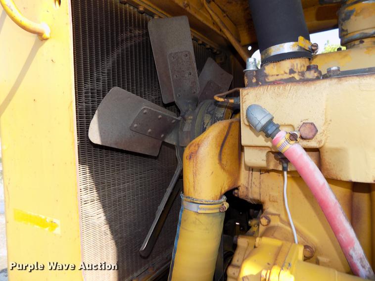 image for item DB8654 1969 Caterpillar 12F rigid frame motor grader