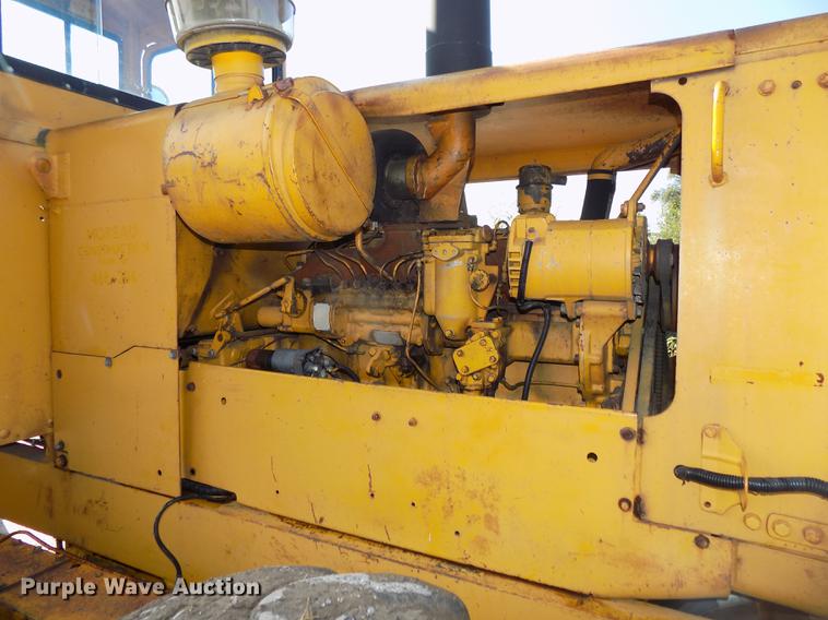 image for item DB8654 1969 Caterpillar 12F rigid frame motor grader