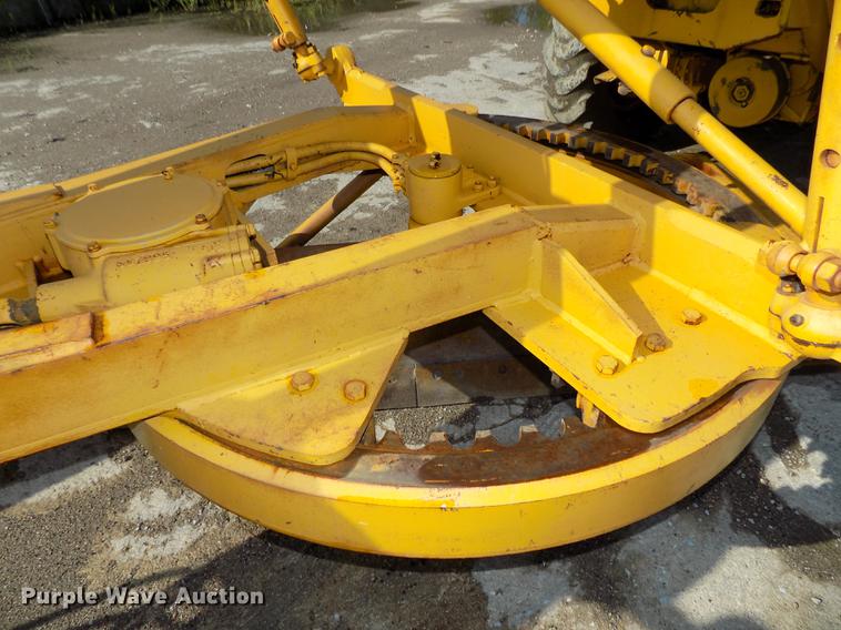 image for item DB8654 1969 Caterpillar 12F rigid frame motor grader